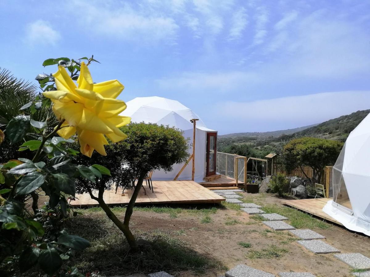 SantʼAntìoco B&B Glamping Semaforo Capo Sperone المظهر الخارجي الصورة