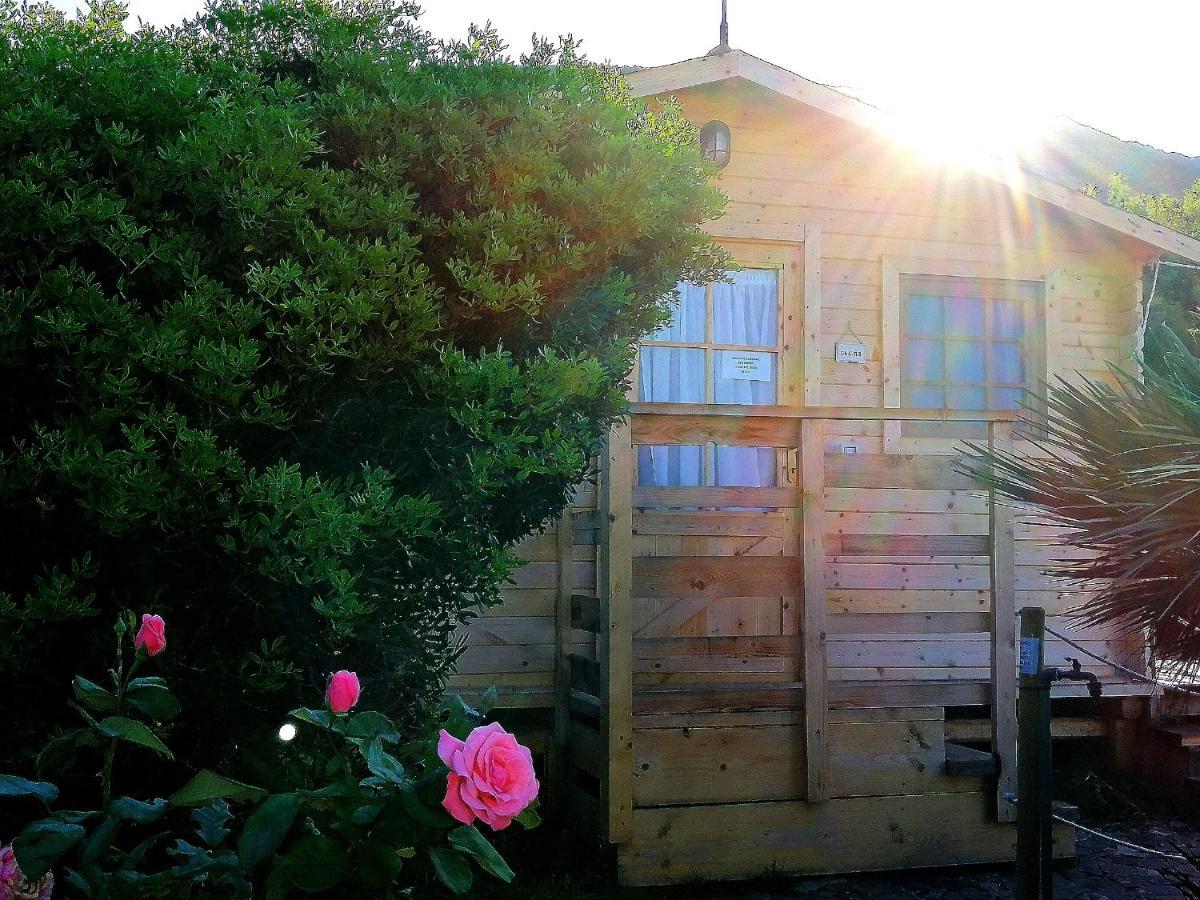 SantʼAntìoco B&B Glamping Semaforo Capo Sperone المظهر الخارجي الصورة