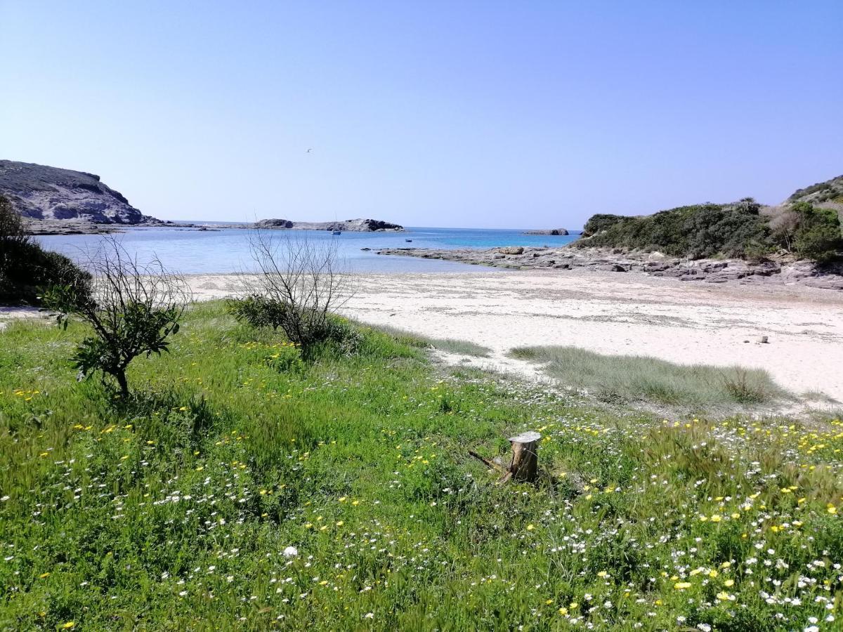 SantʼAntìoco B&B Glamping Semaforo Capo Sperone المظهر الخارجي الصورة