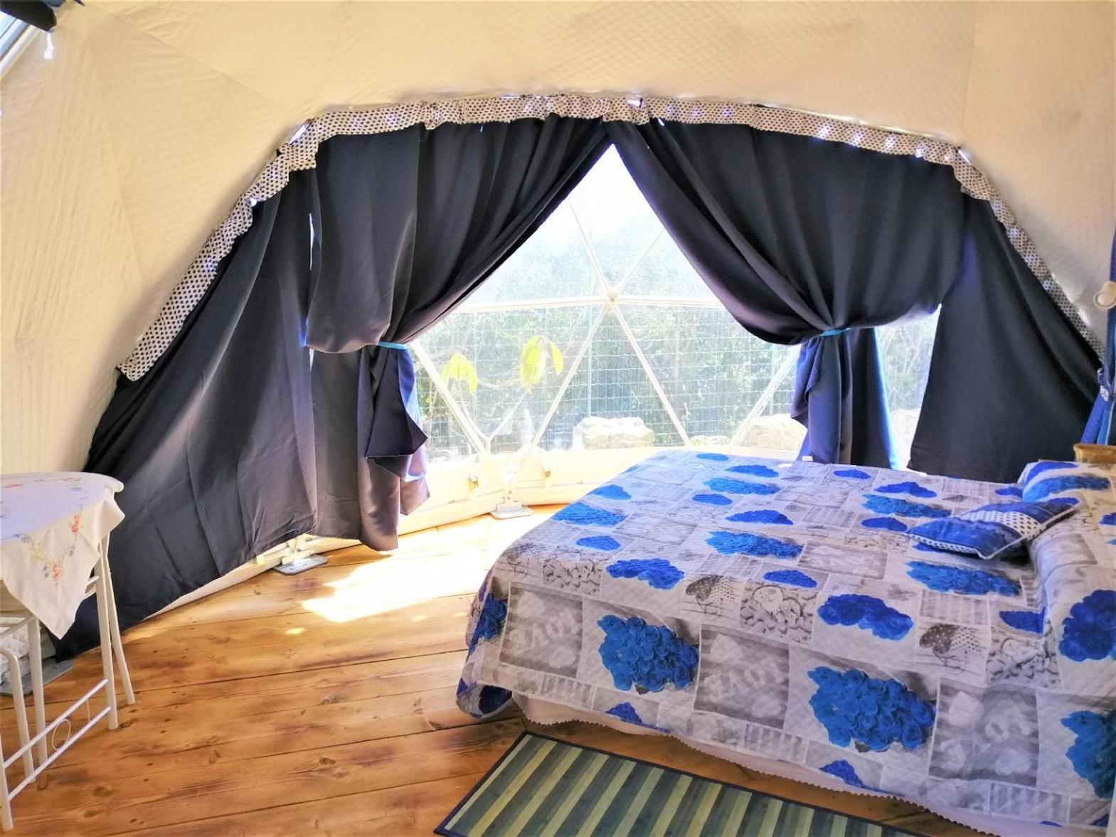 SantʼAntìoco B&B Glamping Semaforo Capo Sperone الغرفة الصورة